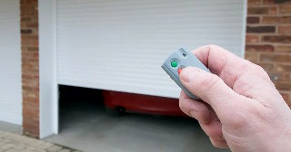 Купить автоматику для рулонных ворот Ртищево, цена от 2800 руб.