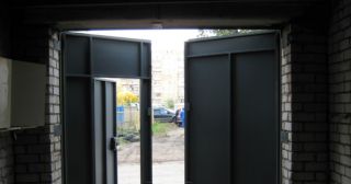 Купить гаражные ворота распашные Ртищево, цена от 3962 руб.
