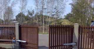 Купить распашные ворота из штакетника Ртищево, цена от 2800 руб.